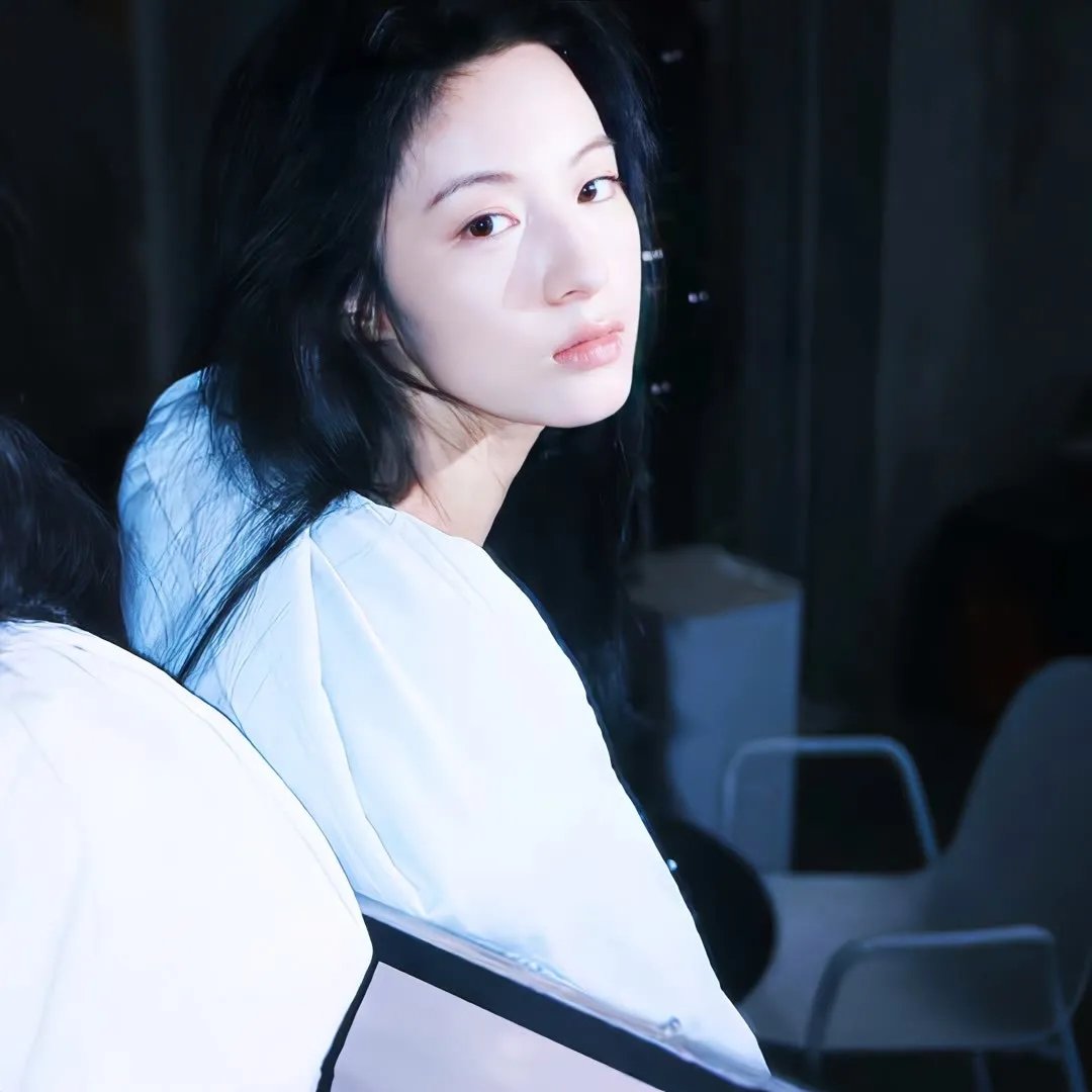 蛇姬谜宫 封面